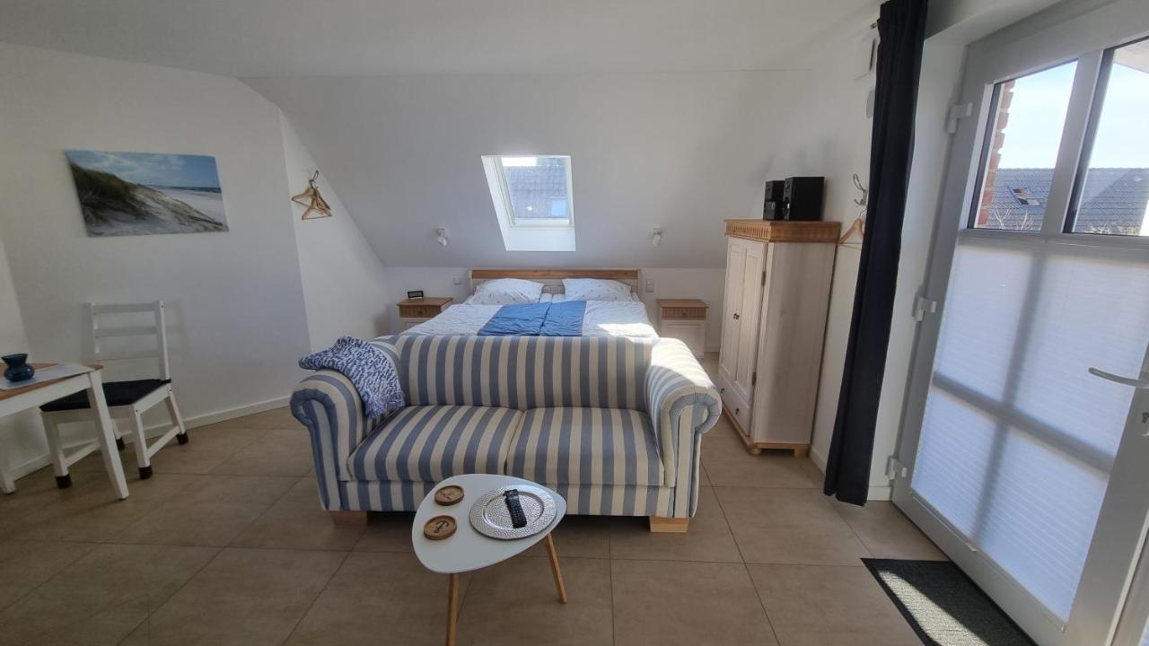 Ferienwohnung Ruegen 1, Alt Reddevitz 108, Insel Ruegen, Mit Kamin Middelhagen Luaran gambar