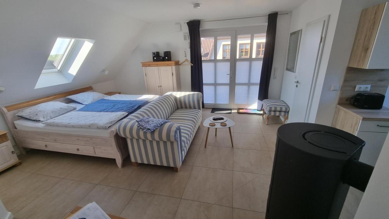 Ferienwohnung Ruegen 1, Alt Reddevitz 108, Insel Ruegen, Mit Kamin Middelhagen Luaran gambar